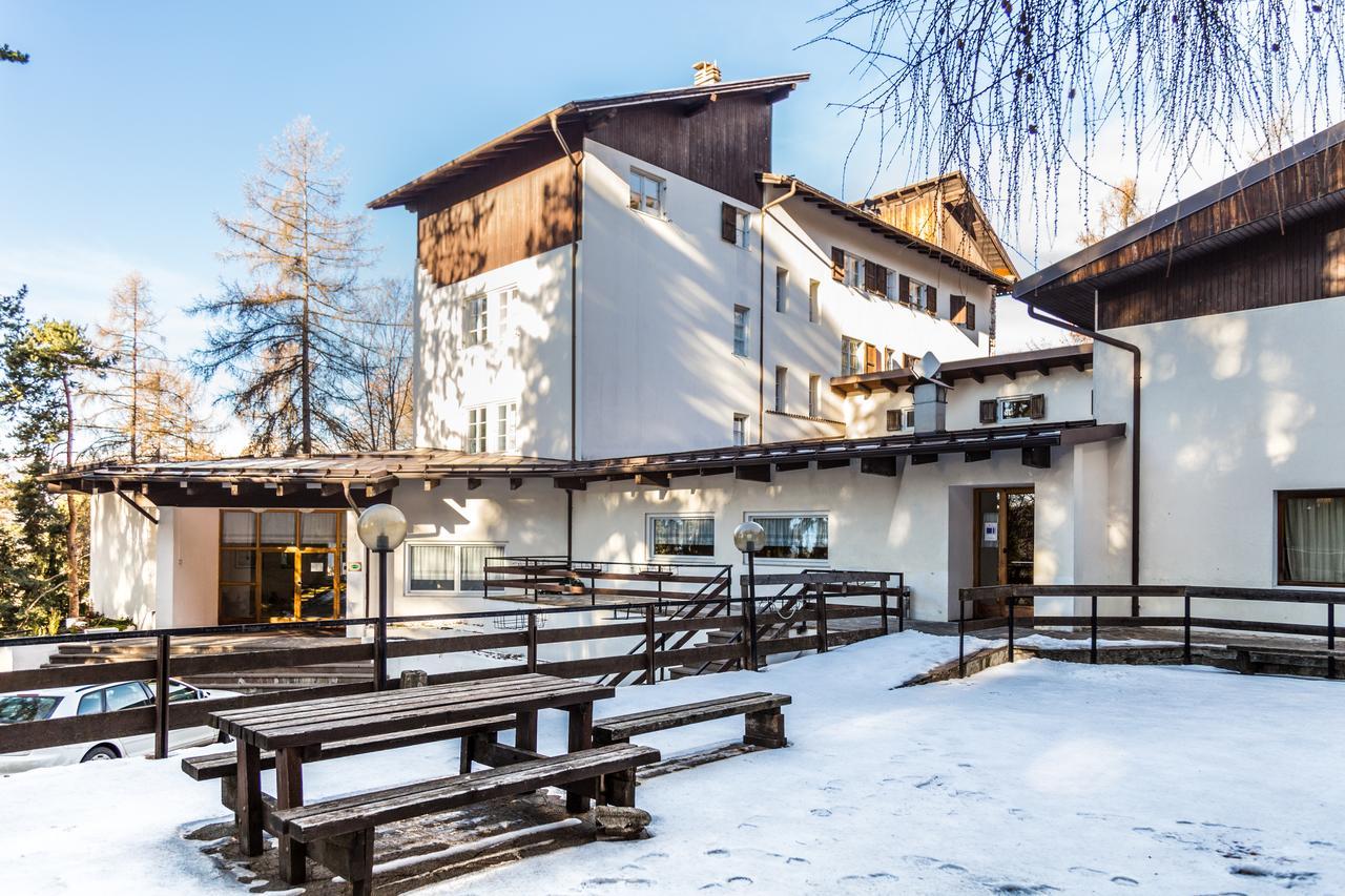 Royal Hotel Paolino Cavareno Zewnętrze zdjęcie