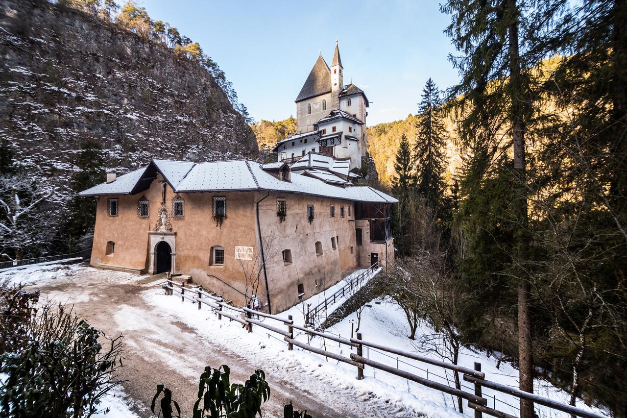 Royal Hotel Paolino Cavareno Zewnętrze zdjęcie